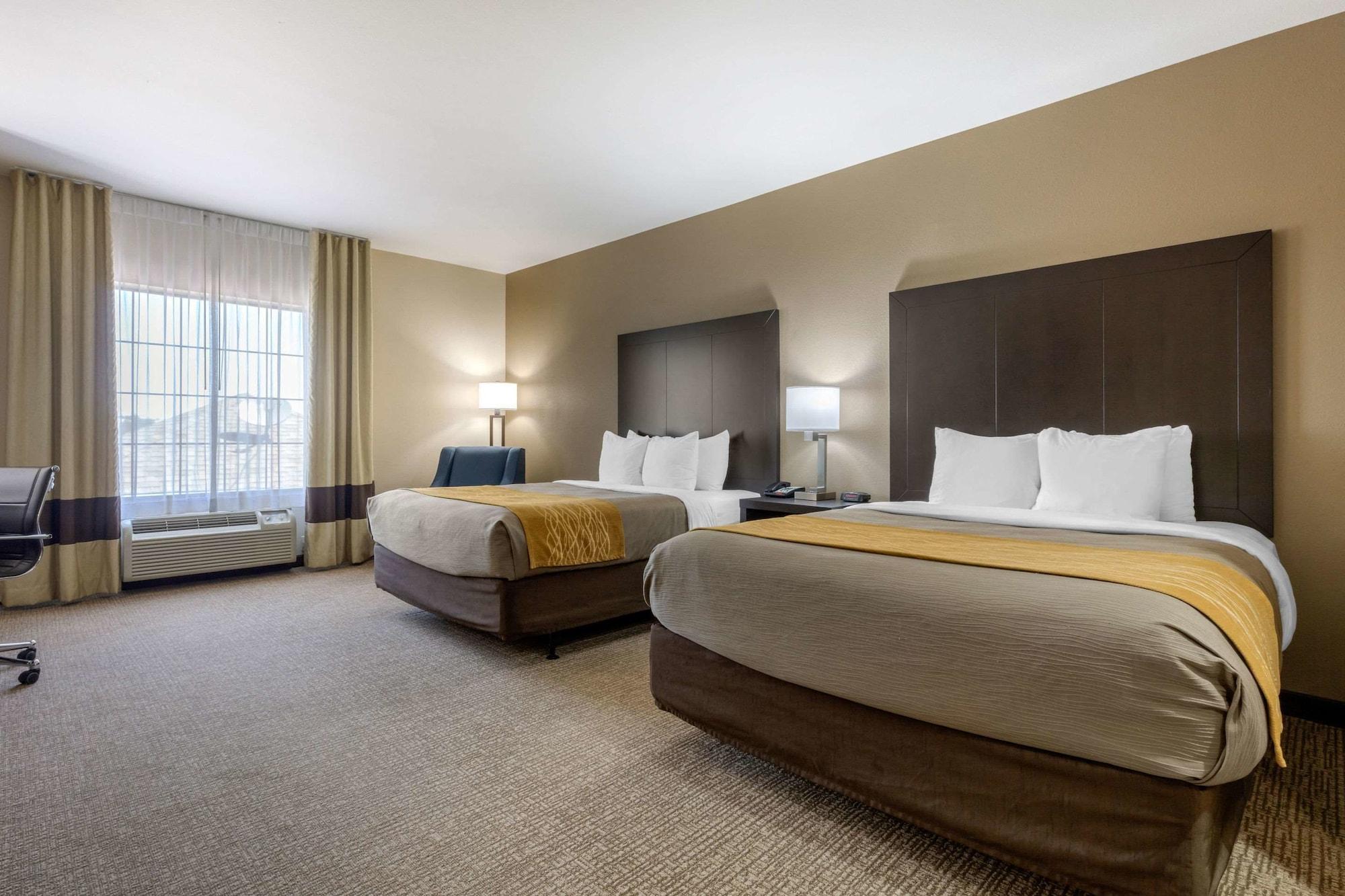 Comfort Inn & Suites North Little Rock Mccain Mall Экстерьер фото