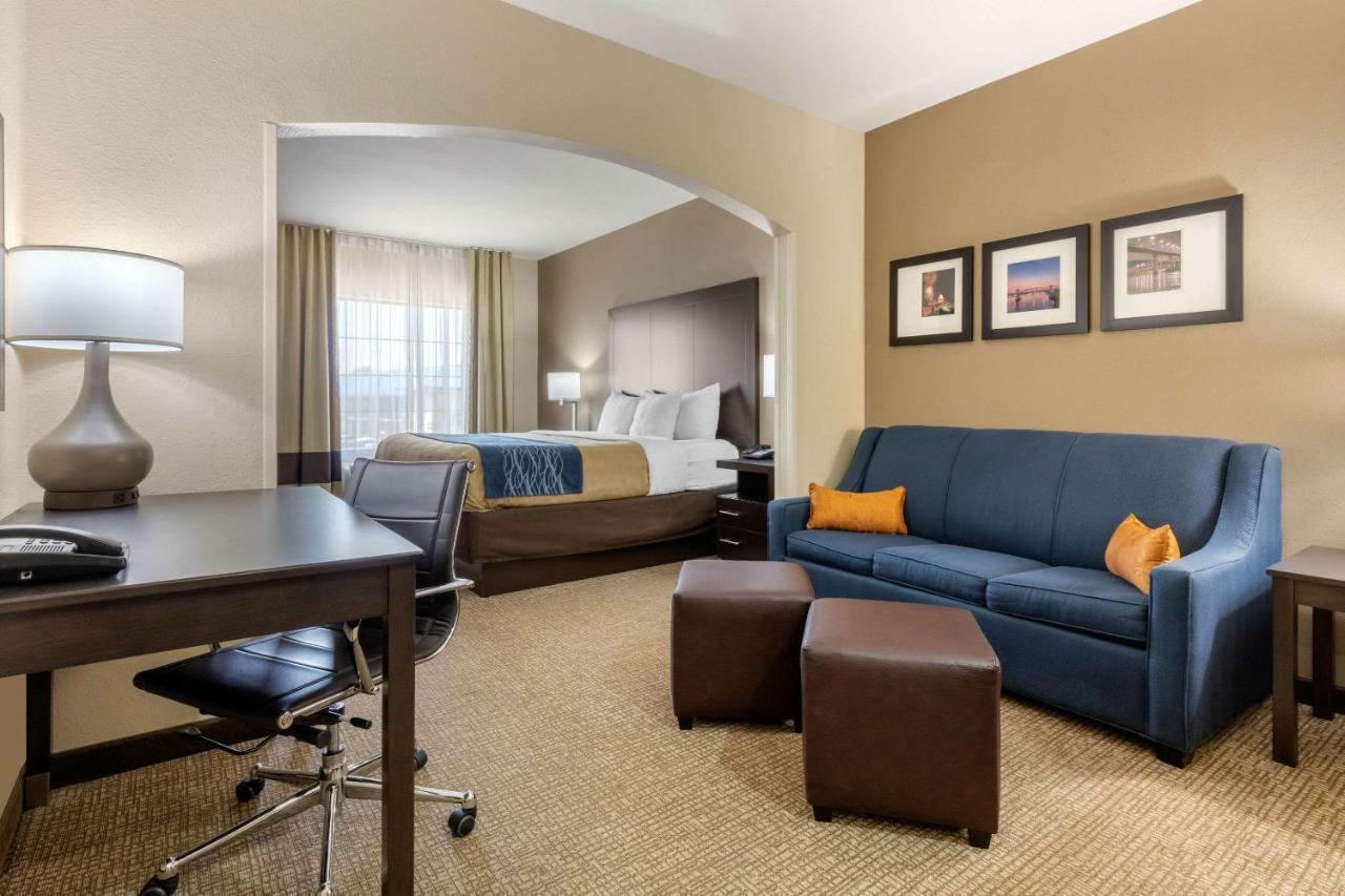 Comfort Inn & Suites North Little Rock Mccain Mall Экстерьер фото